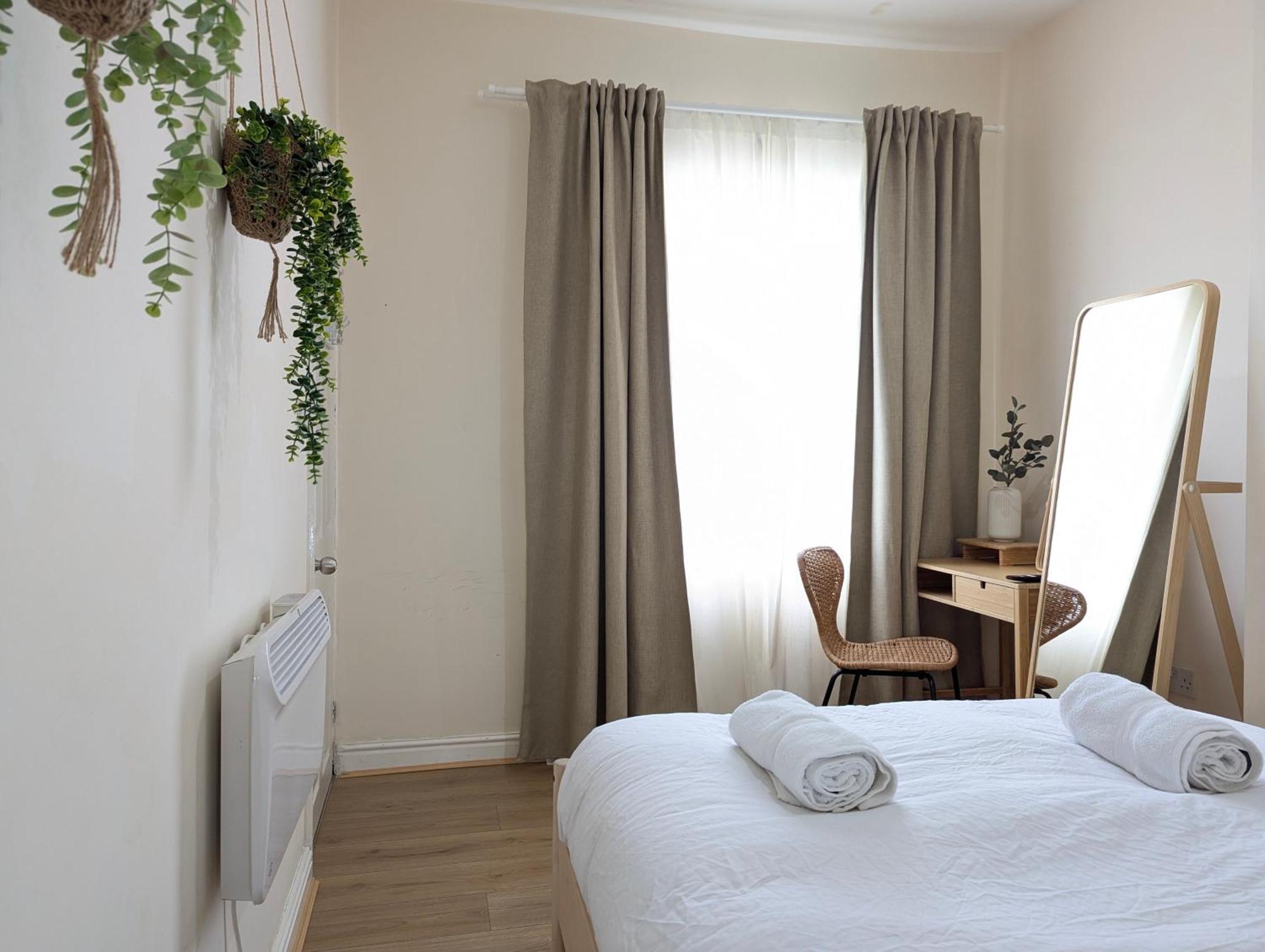 Guest Rooms In Anfiled Near Stadium, Free Parking Liverpool Dış mekan fotoğraf